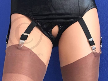 Sexy Schwarze 6er Strapsshort Ouvert