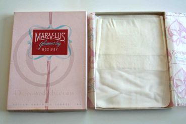 Marvlus White Nylon Stockings RHT Sz 9,5