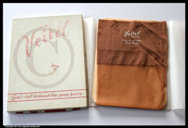 Nahtnylons Vintage Veitel handbemalt Blumenbukett 10