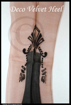 Amethyst Deco Velvet Heel Design Nahtnylonstrümpfe mit BOX