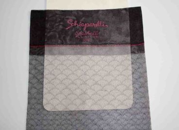 Schiaparelli Muster US-Nylonstrümpfe Gr. 10,5