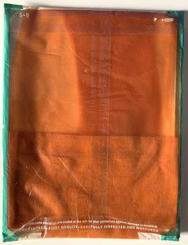 alte-Nylonstruempfe-orange