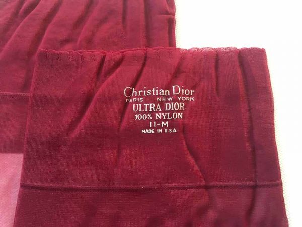 Christian Dior Vintage Nylonstrümpfe Sandalfoot US 11 Weinrot 87 cm