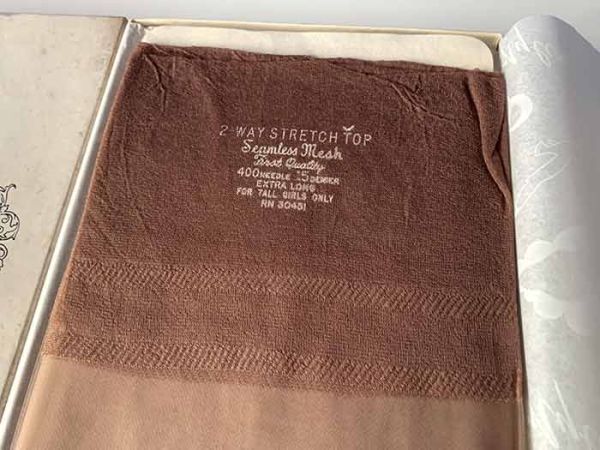 Ideal Vintage Nahtlose Nylonstrümpfe Nylons 94 cm US 10,5 XXL
