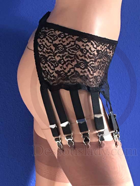 Schwarzer Spitzen Strumpfhalter mit 12 Haltern