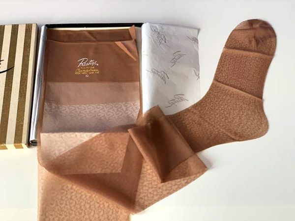 Prestige Carefree Vintage Textured Nylon Stockings US 10 M