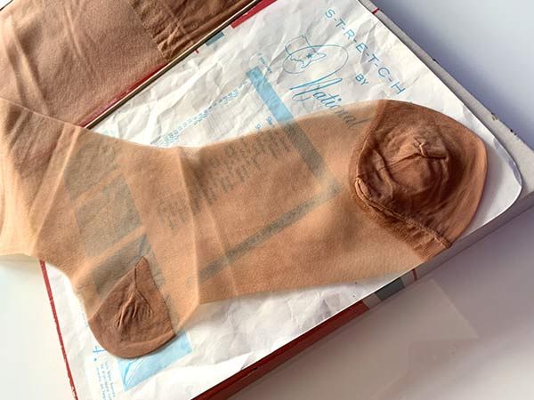 Nationals Nahtlose RHT Vintage Nylonstrümpfe Nylons US 11-12