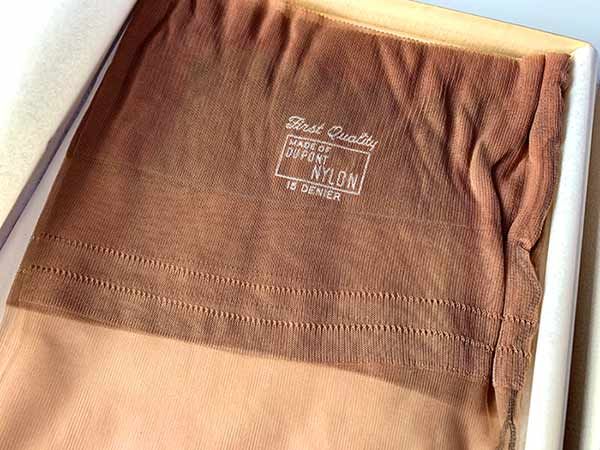 Vintage Nahtnylonstrümpfe Blackfoot Nahtnylons US 10,5 Medium