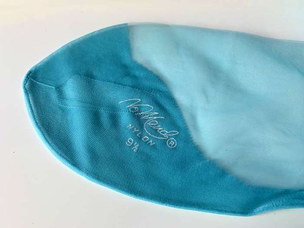 No Mend Vintage Nahtnylonstrümpfe Türkis Nahtnylons US 9,5