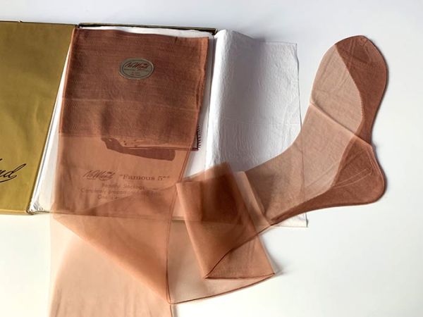 No Mend Beautiful Vintage Nahtnylonstrümpfe Nahtnylons US 8,5