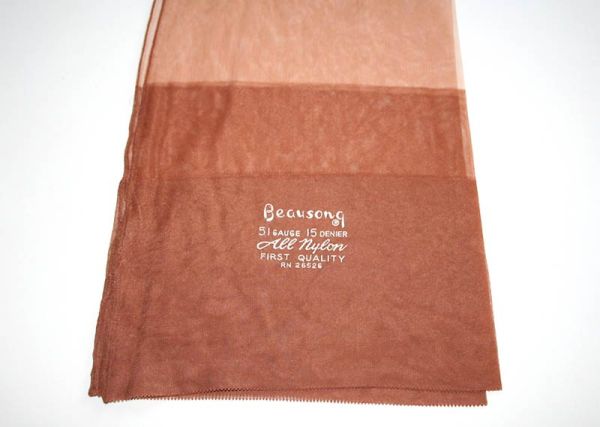 Beausong echte alte FF US Nahtstrümpfe Gr. 10,5