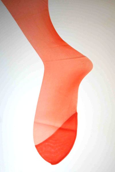 Alte US Nylonstruempfe Orange Gr. 10