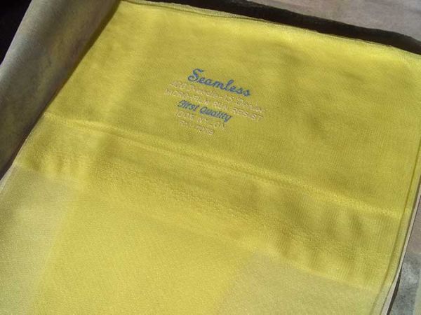 Araline US Nylon Strümpfe Gelb Größe 10