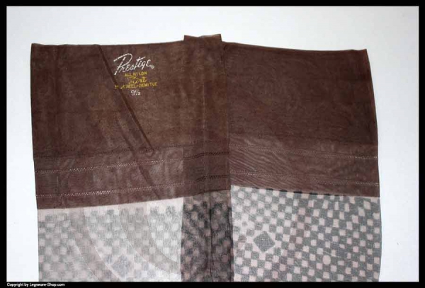 Prestige Harlequin Design Vintage Nylonstrümpfe US 9,5 M mit BOX