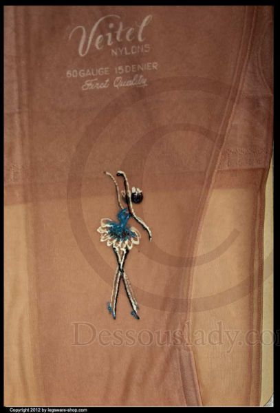 Veitel Ballerina Handbemalte Vintage Nahtnylonstrümpfe US 10,5 M