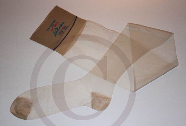 Lady Barbara Vintage 94 cm US Nylonstrümpfe Nylons 11