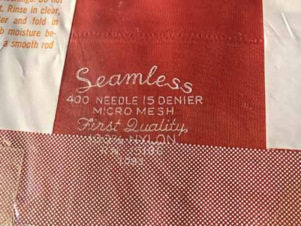 Nahtlose Vintage Nylonstrümpfe Nylons Rot US 10